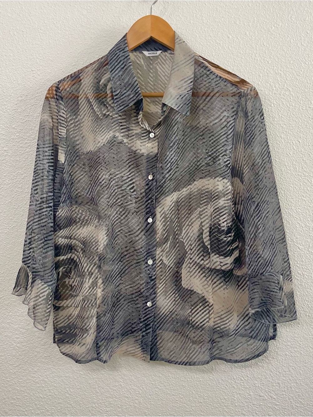 NICOLA Sheer Graphic Rose Abstract-Print Button Down Blouse in Gray and Cream